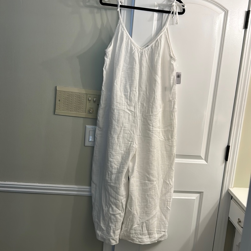 Old Navy gauze tie shoulder romper